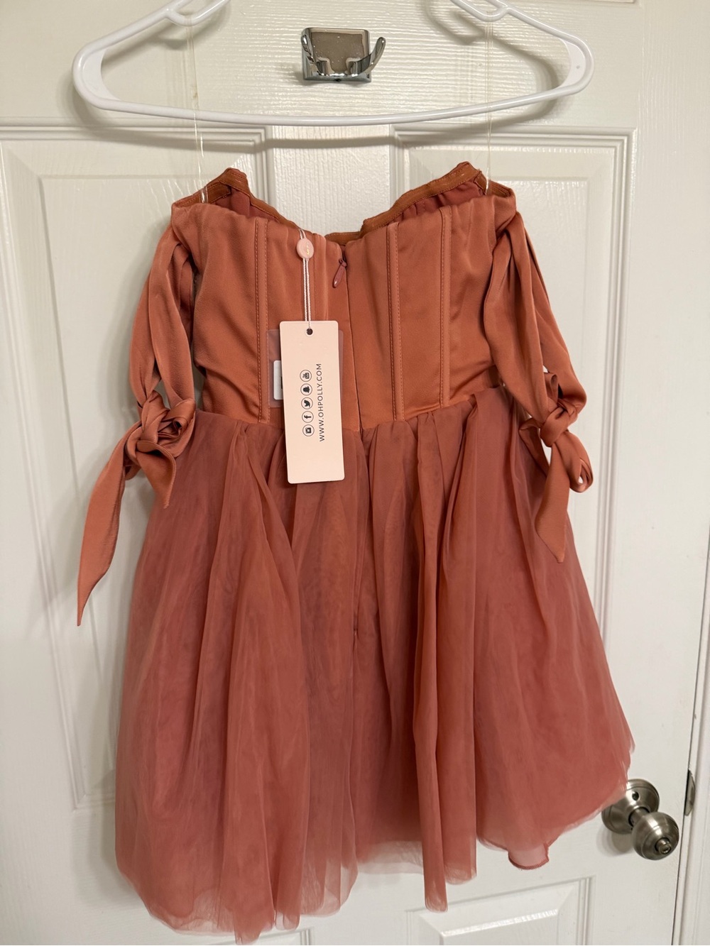 Oh Polly - REINE Size XS - Off-Shoulder Rose Pink Corset Tulle Mini Dress. - Picture 11 of 11